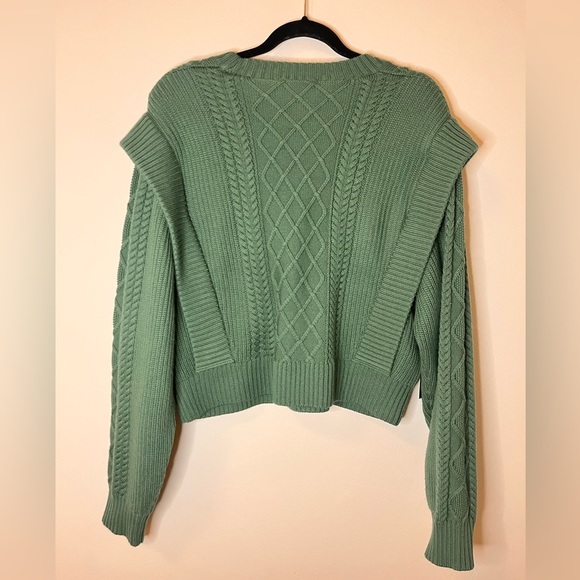 NEW with tags BABATON Aritzia Sleek Merino Wool Sweater in Forest Green Large - Picture 8 of 8